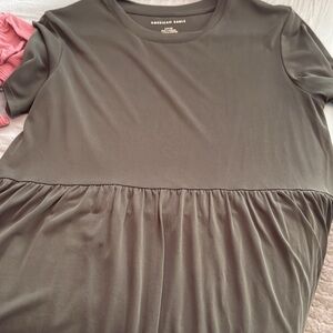 American Eagle Outfitters Green Boxy Short Sleeve Tunic
